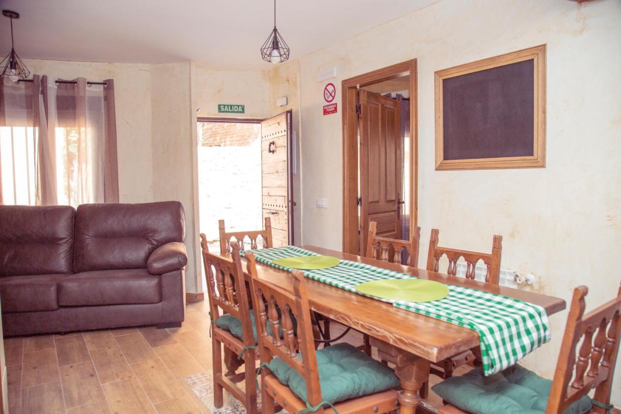 Hébergement de vacances Casa Cuatro Esquinas Sotillo de la Adrada
